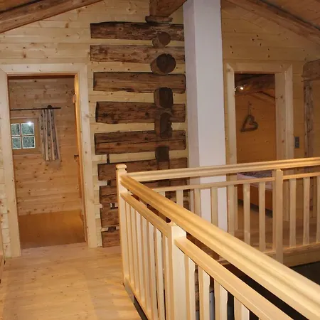 Ursteinhuette 木屋 *